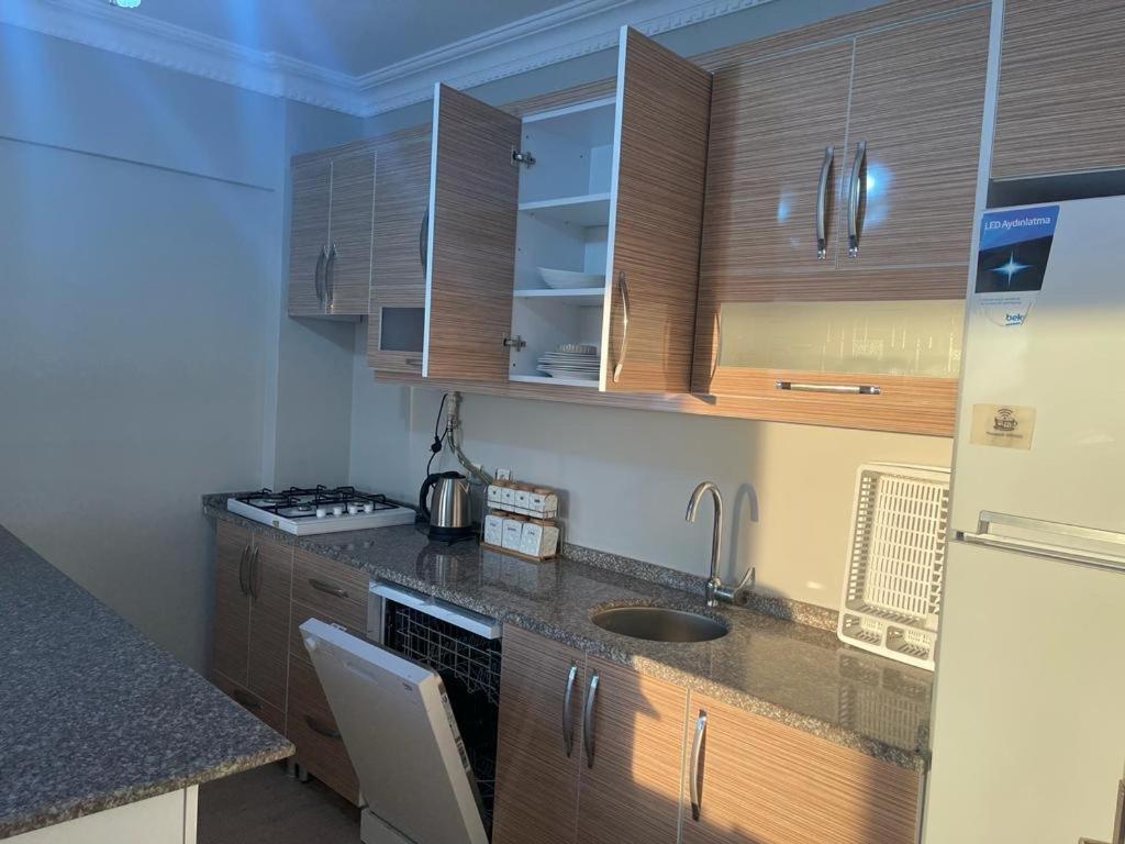 Yalova Apartments Eksteriør billede